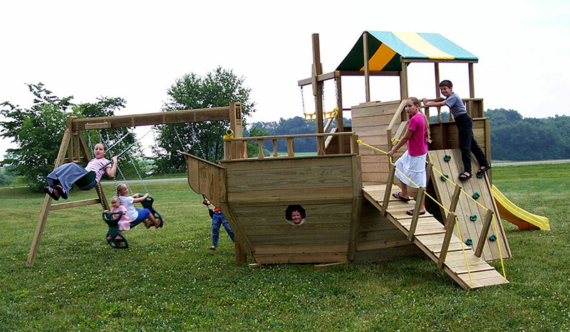 Noah's Ark Deluxe Playset | Geitgey's Amish Country Furnishings